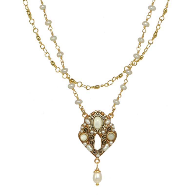 Elegante Diamond Necklace