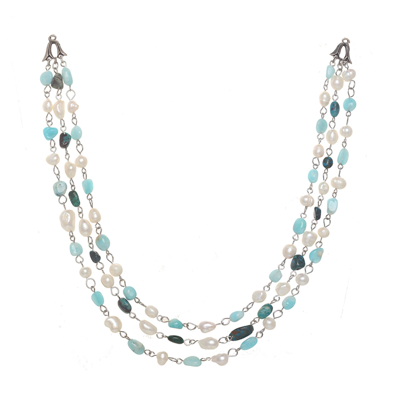 Arctic Pearl Necklace