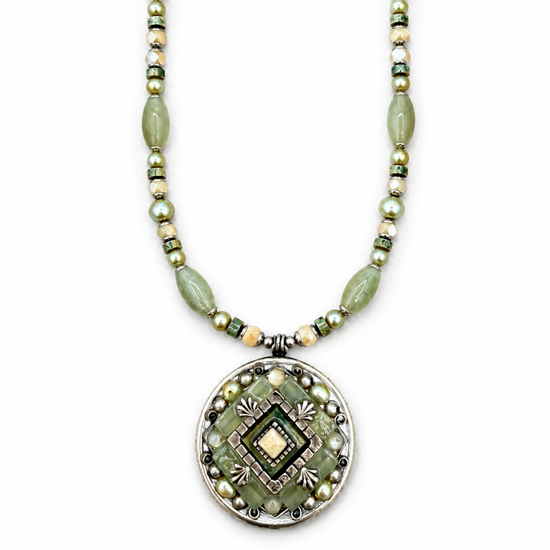 Moss Garden Circle Necklace