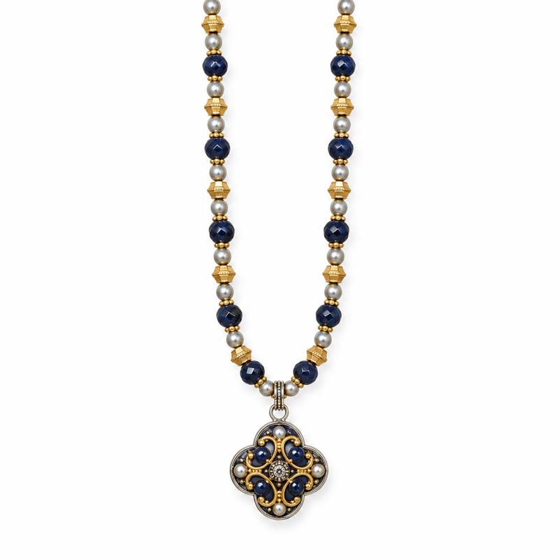 Metallika Clover Necklace