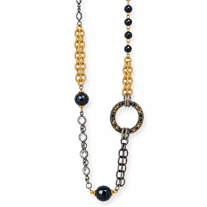 Metallika Hoop Necklace