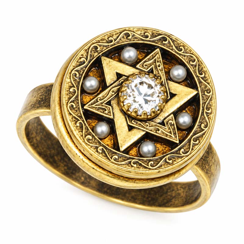 Circle Star of David Classic Ring